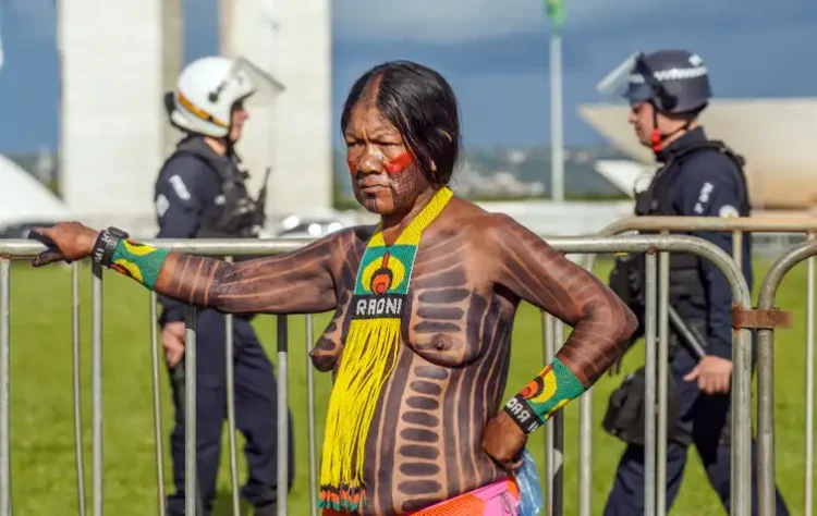 Marcha de indígenas de todo país que participam do Acampamento Terra Livre - ATL 2026. Foto: Rafa Neddermeyer/Agência Brasil