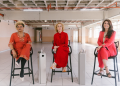 Jaqueline Gomes de Jesus, Márcia Tiburi e Manuela D’Ávila sentadas no cenário de Filosofia Pop